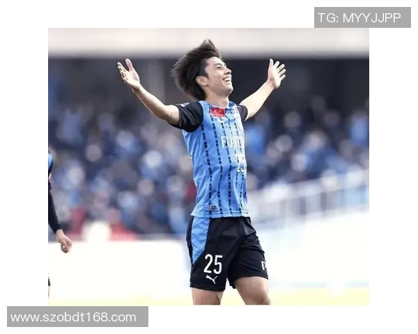 长崎海航迎战金泽塞维期待精彩对决两队争夺胜利展现足球魅力